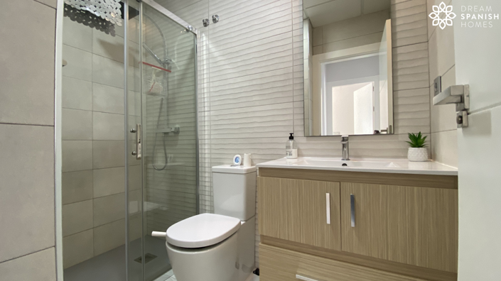 Image No.6-2 Bed Villa for sale