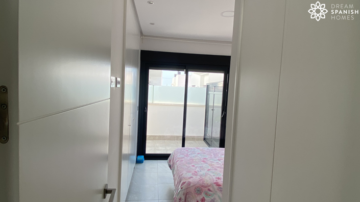 Image No.7-2 Bed Villa for sale