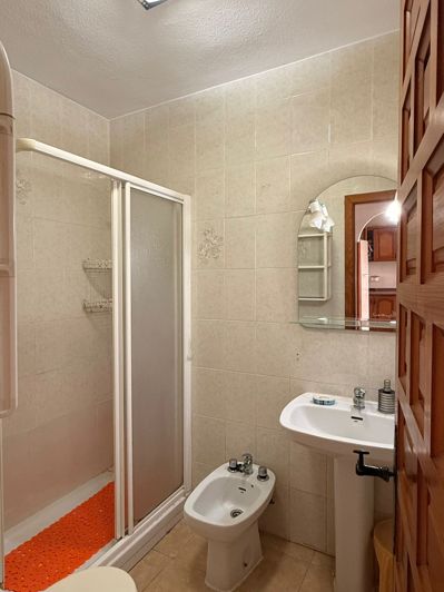 Image No.9-2 Bed Bungalow for sale