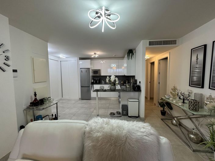 Image No.17-3 Bed Apartment for sale