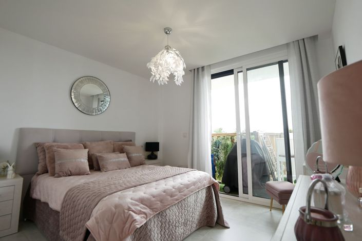 Image No.21-3 Bed Apartment for sale