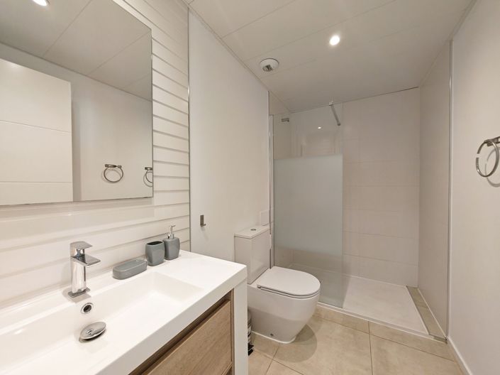 Image No.16-3 Bed Apartment for sale