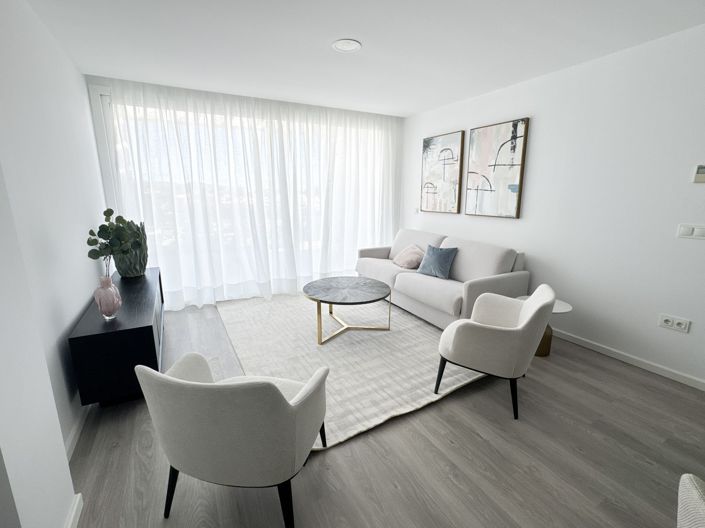Image No.10-3 Bed Apartment for sale
