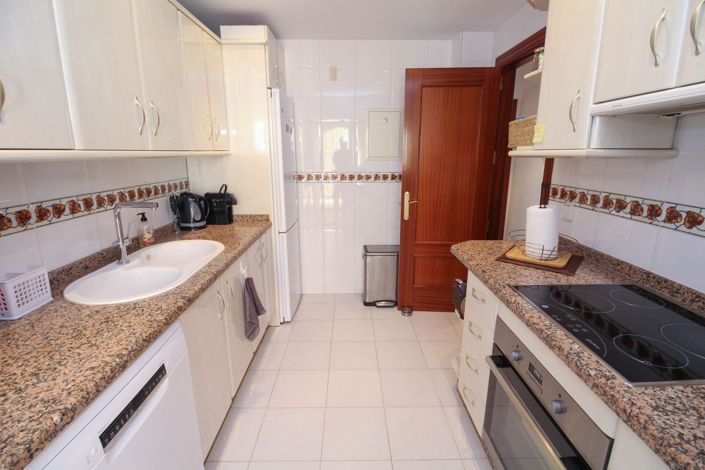 Image No.11-3 Bed Apartment for sale