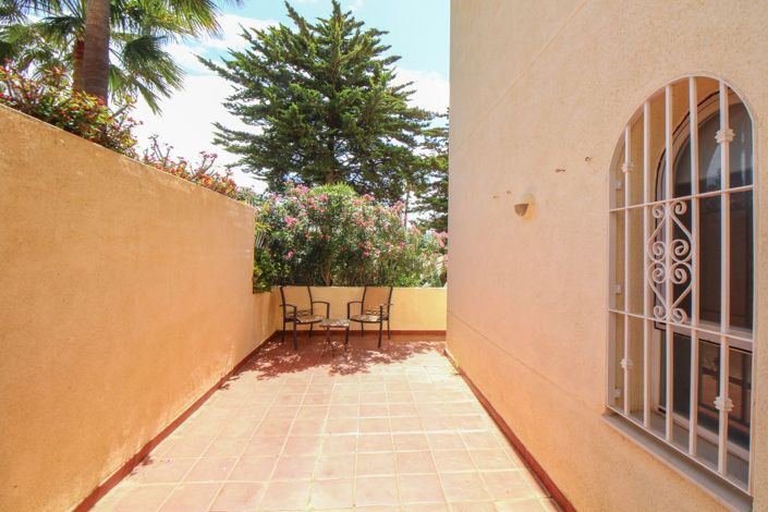 Image No.28-3 Bed Apartment for sale