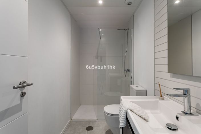 Image No.18-3 Bed Apartment for sale