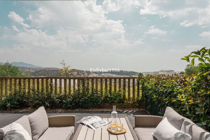 Image No.26-3 Bed Apartment for sale
