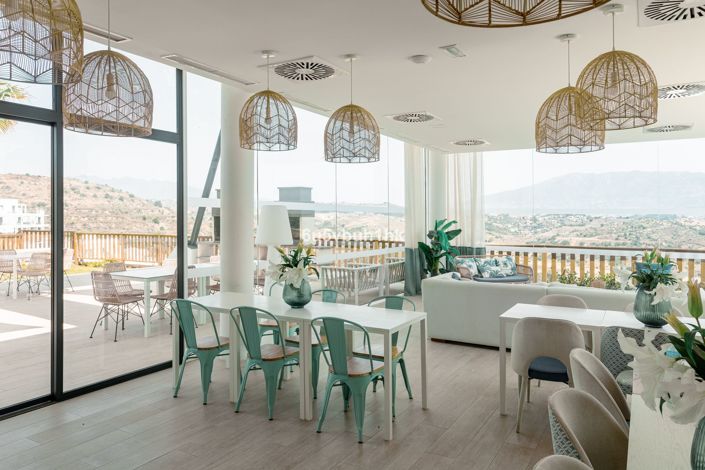 Image No.29-3 Bed Apartment for sale