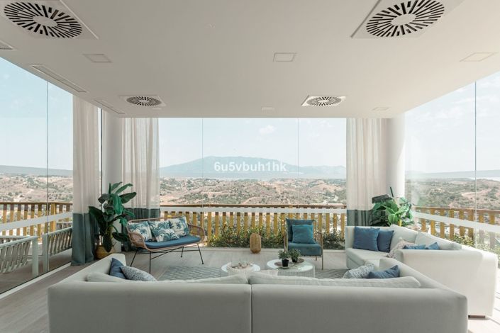Image No.31-3 Bed Apartment for sale