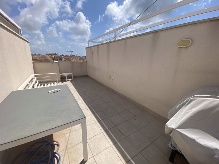 Image No.18-3 Bed Apartment for sale