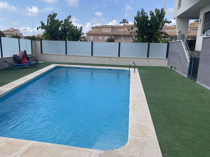 Image No.25-3 Bed Apartment for sale