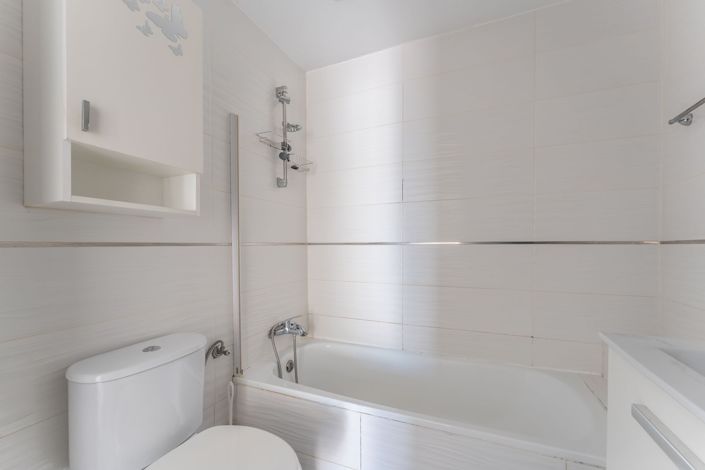 Image No.14-2 Bed Apartment for sale