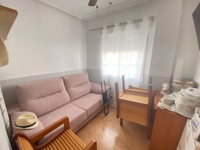 Image No.12-2 Bed Apartment for sale