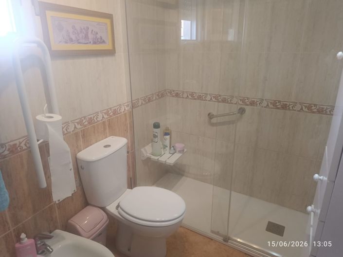 Image No.17-2 Bed Apartment for sale