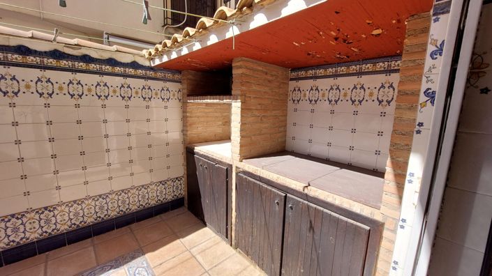 Image No.13-4 Bed Apartment for sale