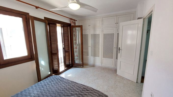 Image No.17-4 Bed Apartment for sale