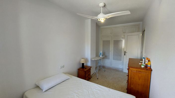 Image No.20-4 Bed Apartment for sale
