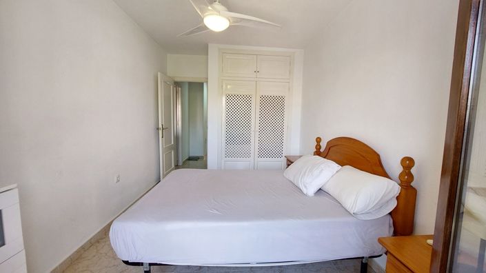 Image No.24-4 Bed Apartment for sale