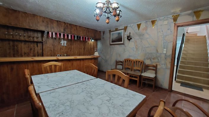 Image No.43-4 Bed Apartment for sale