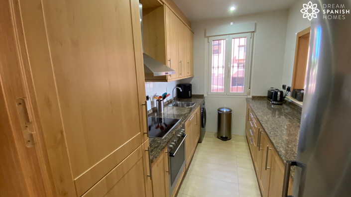 Image No.10-3 Bed Apartment for sale