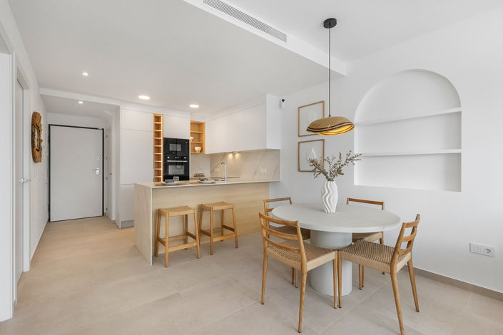 Image No.26-2 Bed Apartment for sale