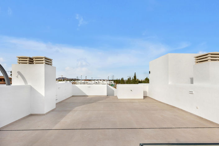 Image No.54-2 Bed Apartment for sale
