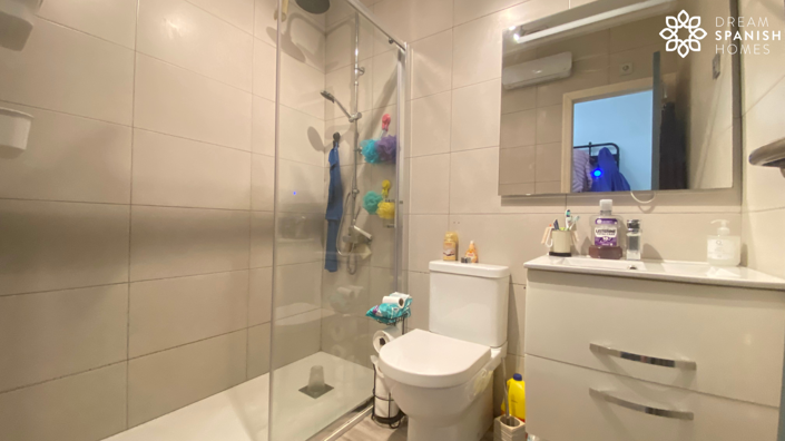 Image No.17-2 Bed Bungalow for sale