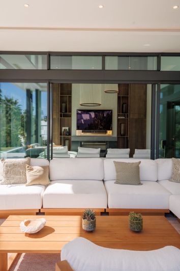 Image No.20-4 Bed House for sale