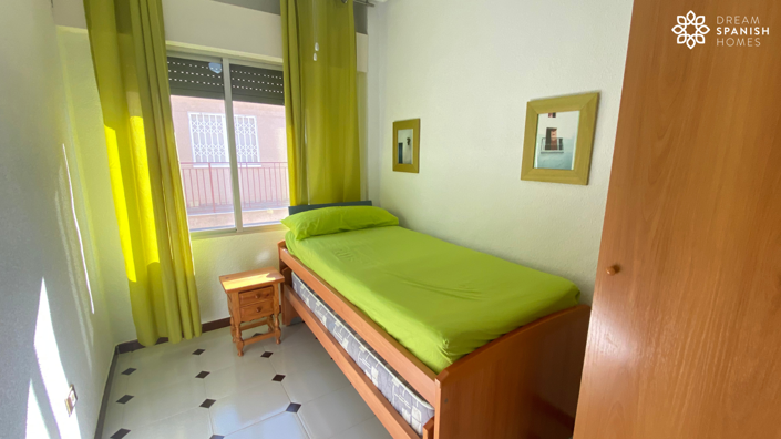 Image No.18-3 Bed Apartment for sale