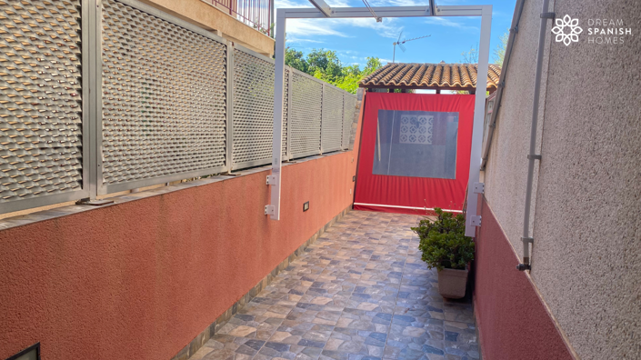 Image No.30-3 Bed Apartment for sale