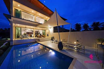 Bang-Rak-3-Bedroom-Villas-For-Sale-Night