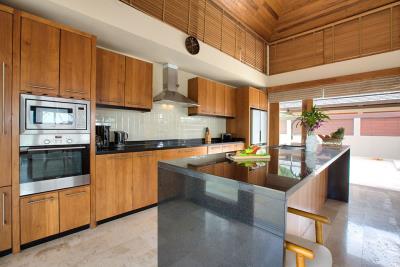 Koh-Samui-Beachfront-Property-Kitchen