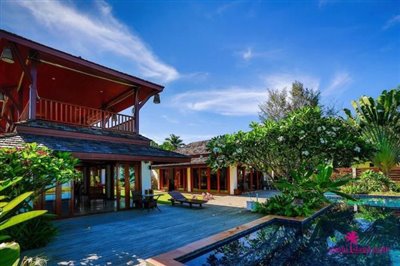 Lipa-noi-beachfront-villa-for-sale-samui-exterior-front