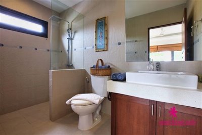 villa-morgan-koh-samui-bathroom