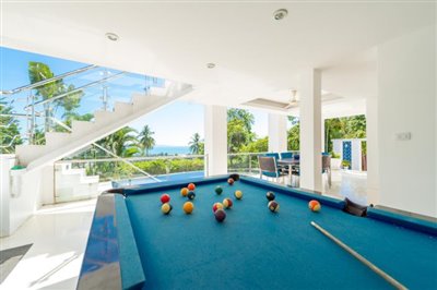 White-Stone-Villa-Ko-Samui-Pool-Table