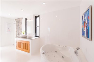 White-Stone-Villa-Ko-Samui-Bathroom