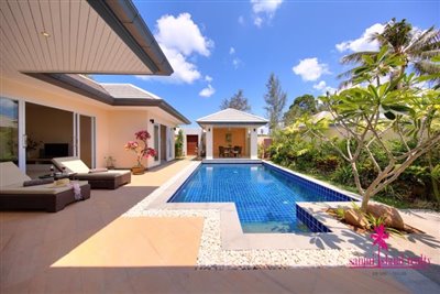lipa-noi-private-pool-villa-for-sale-koh-samui-swimming-pool