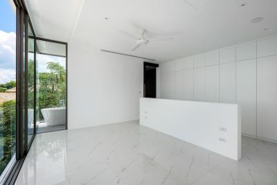 Bophut-Contemporary-Sea-View-Villa-Bedroom-1