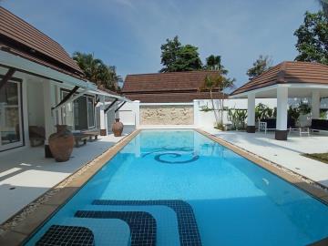Chaweng-Bali-Style-Villa-31