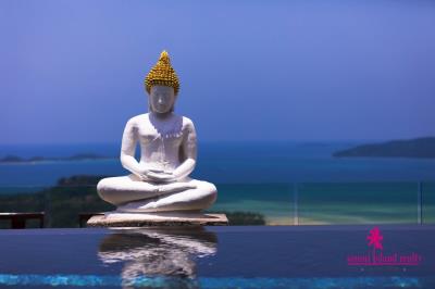 Villa-Nirvana-Ko-Samui-Pool-Buddha