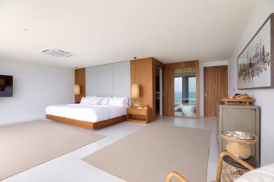 Luxury-Villa-Samui-Master-Bedroom