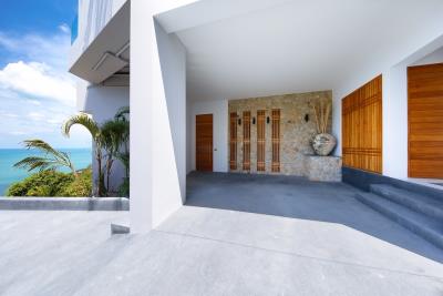 Luxury-Villa-Samui-Parking