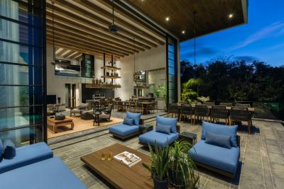 Clay-8-Ko-Samui-Outdoor-Lounge-Seating
