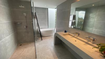 Ko-Samui-Property-Shower