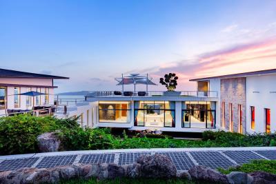 Ko-Samui-Luxury-Villa-Rooftop-Terrace