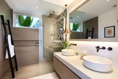 Pacific-Palisade-Villa-Palms-Bathroom-2