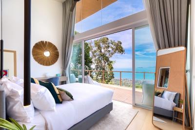 Pacific-Palisade-Villa-Palms-Bedroom