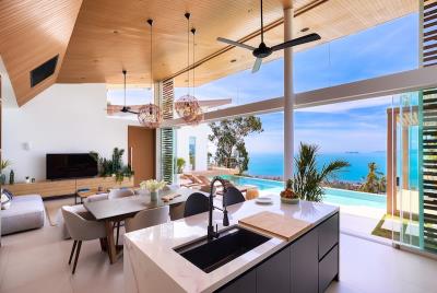 Pacific-Palisade-Villa-Palms-Kitchen