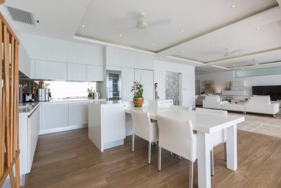 Villa-Som-Beachfront-Property-Kitchen-2