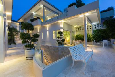 Villa-Som-Beachfront-Property-Walkways-10